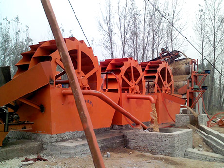 河南郑州时产200吨石粉沙洗砂工作现场