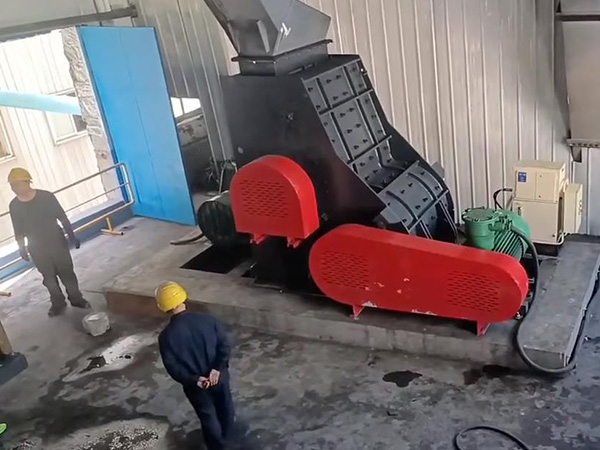 煤矸石粉碎机每小时产量分别多少吨？有哪些型号？